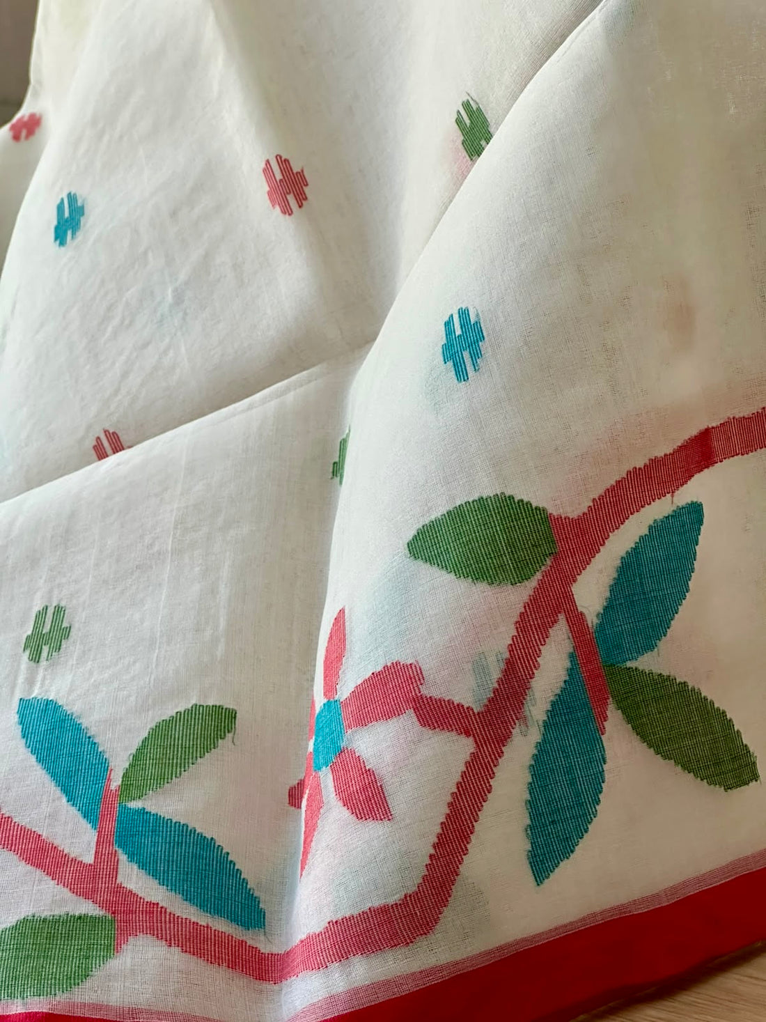 Pure Muslin Needle Jamdani Saree