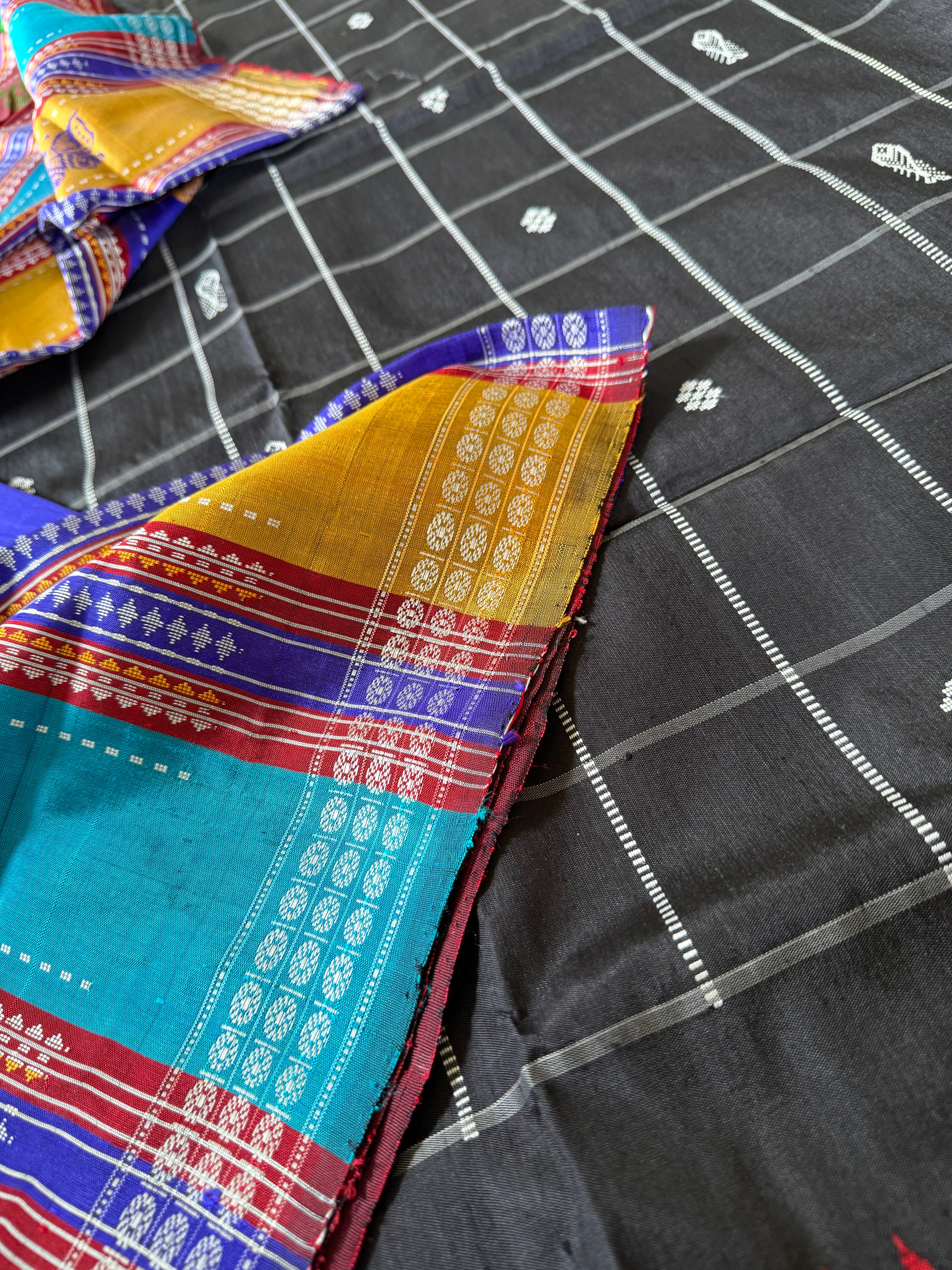 Berhampuri Silk Double Pallu Saree