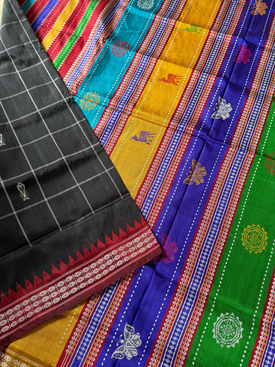 Berhampuri Silk Double Pallu Saree