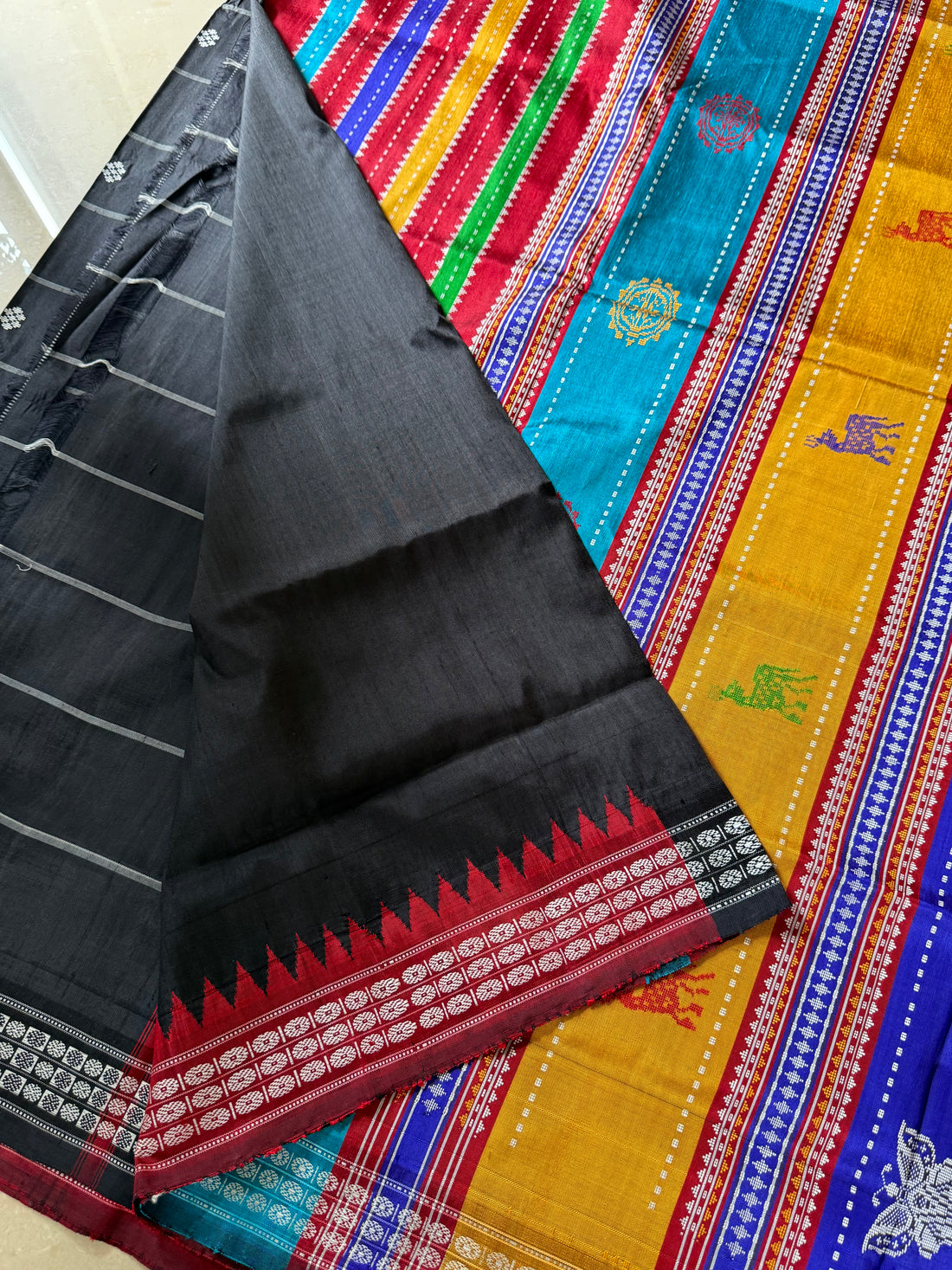 Berhampuri Silk Double Pallu Saree