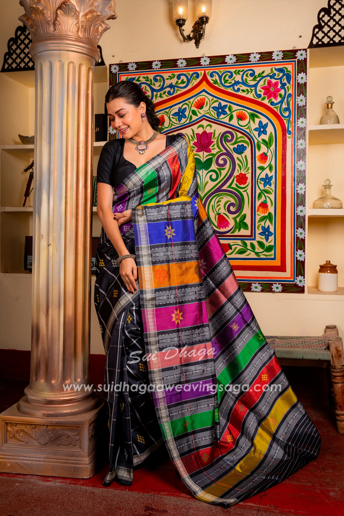 Black Checkered Handwoven Double Pallu Berhampuri
