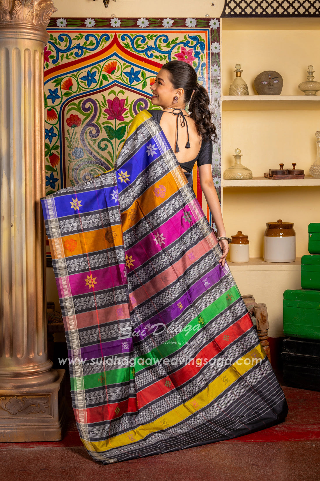 Black Checkered Handwoven Double Pallu Berhampuri