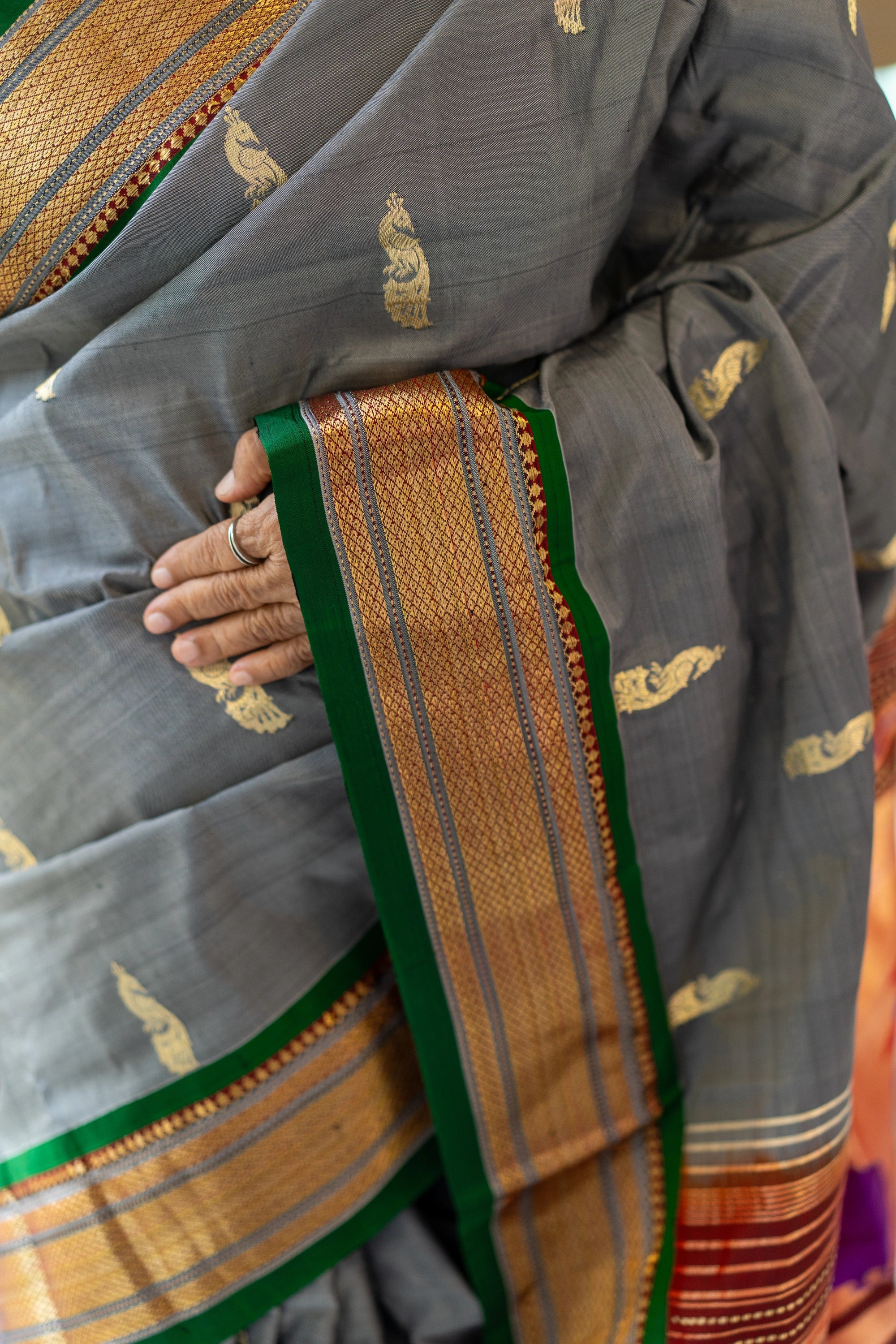 Grey Coloured Pure Silk handwoven Paithani with Designer Pallu