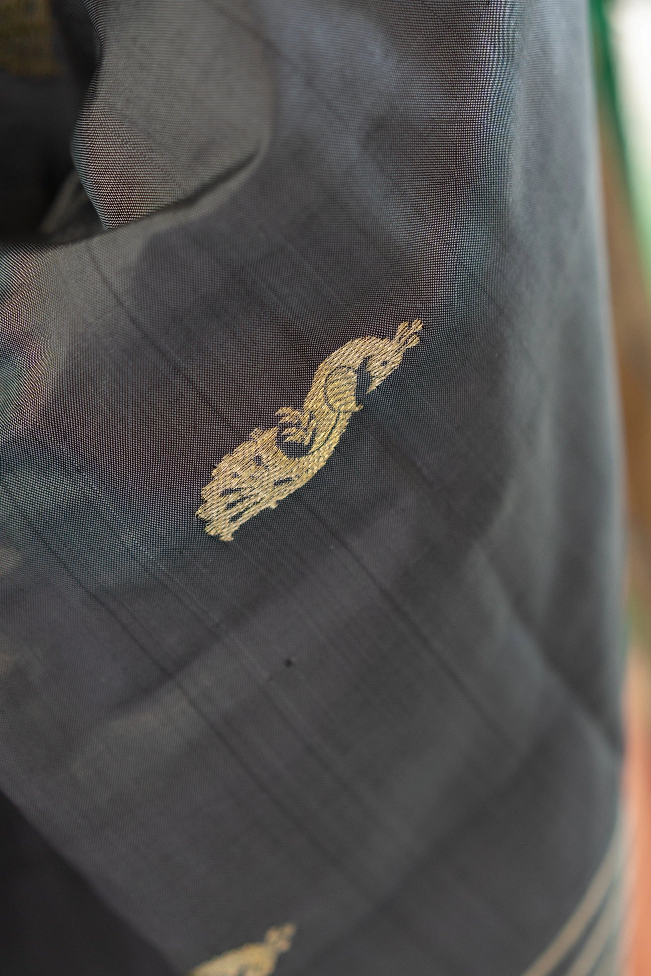 Grey Coloured Pure Silk handwoven Paithani with Designer Pallu