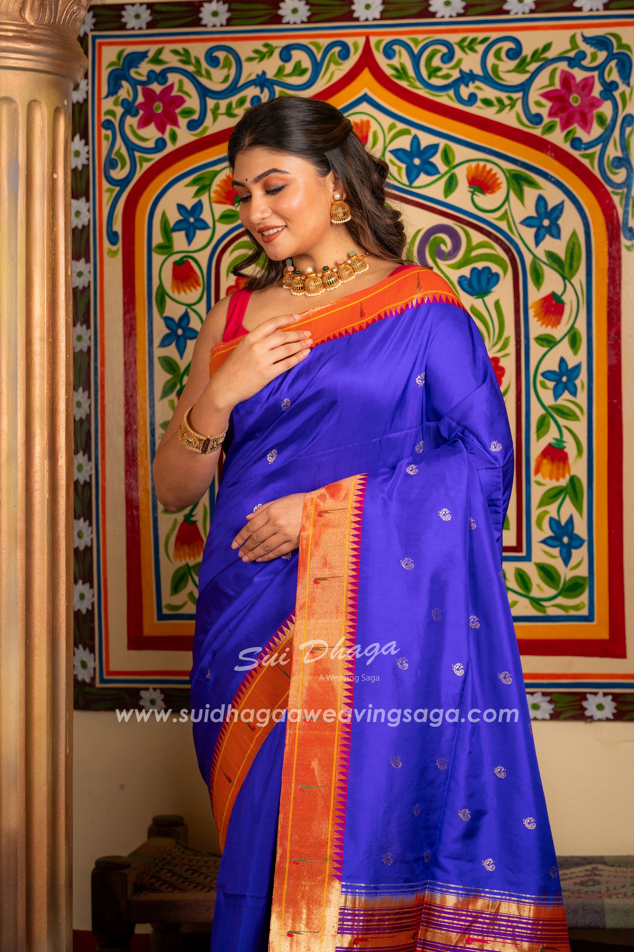 Handwoven Muniya Border Pure Silk Paithani with Meera Krishna Pallu