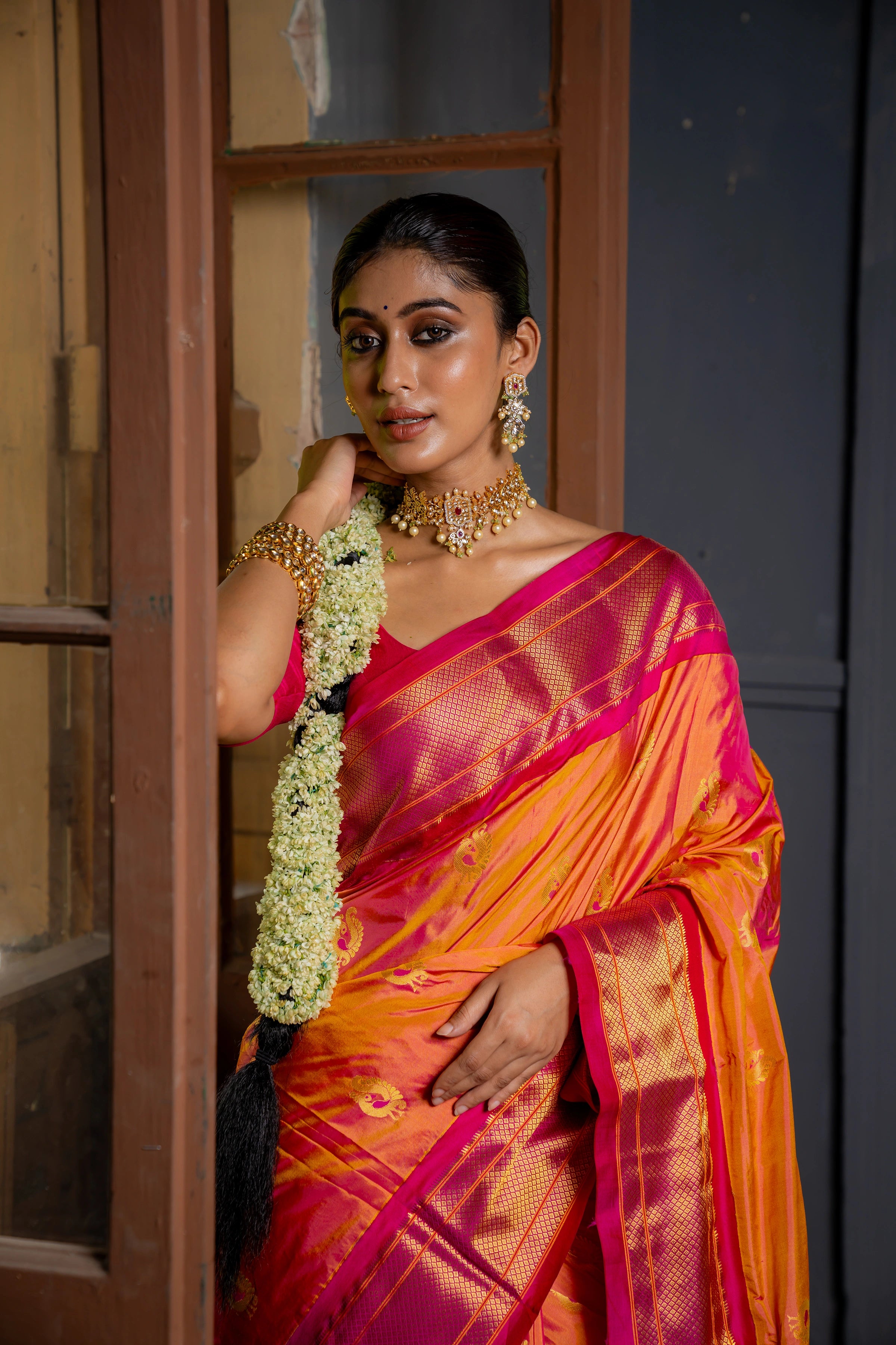 Orangish Peach Dual Tone Pure silk powerloom paithani