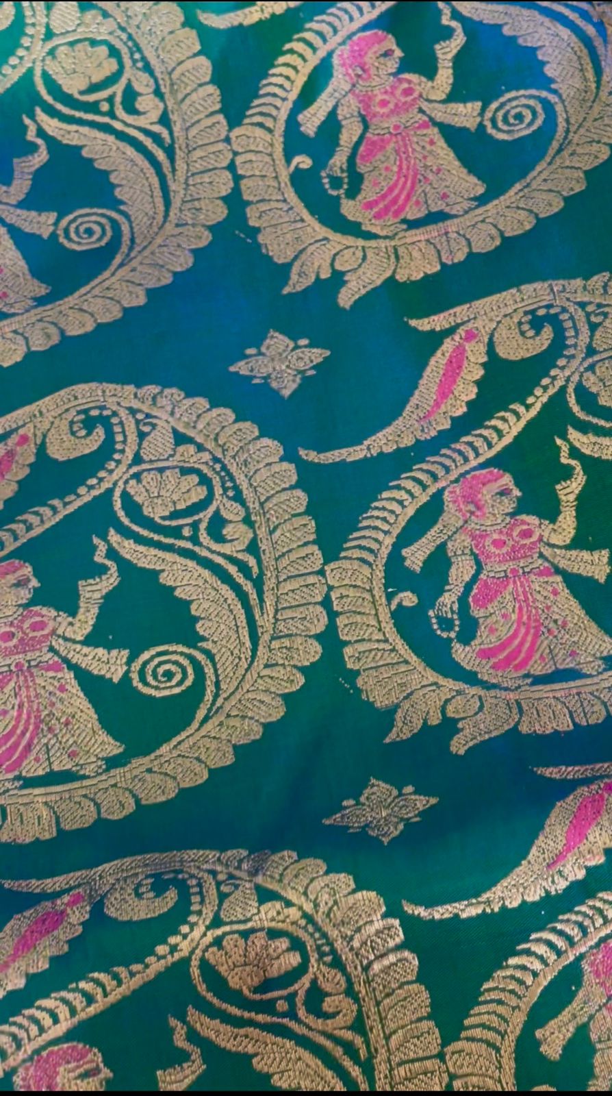 Ramayan Patli Pallu Pure Silk Swarnochuri Saree