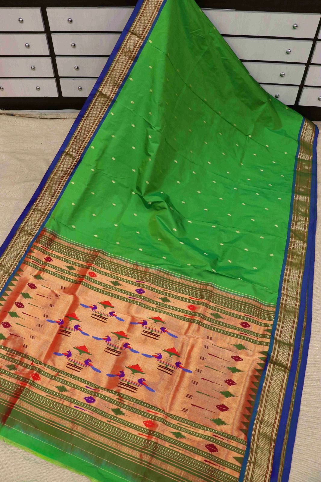 Harit Mor Traditional Pallu Pure Silk Paithani Saree