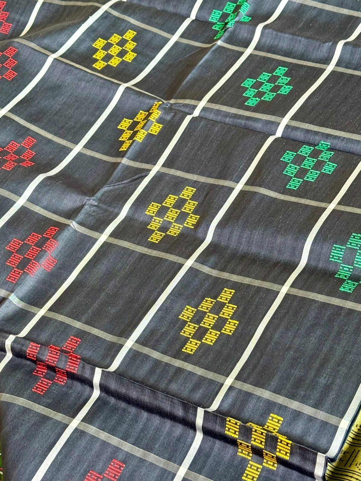 Black Checkered Passapali Double Pallu Berhampuri Silk Saree