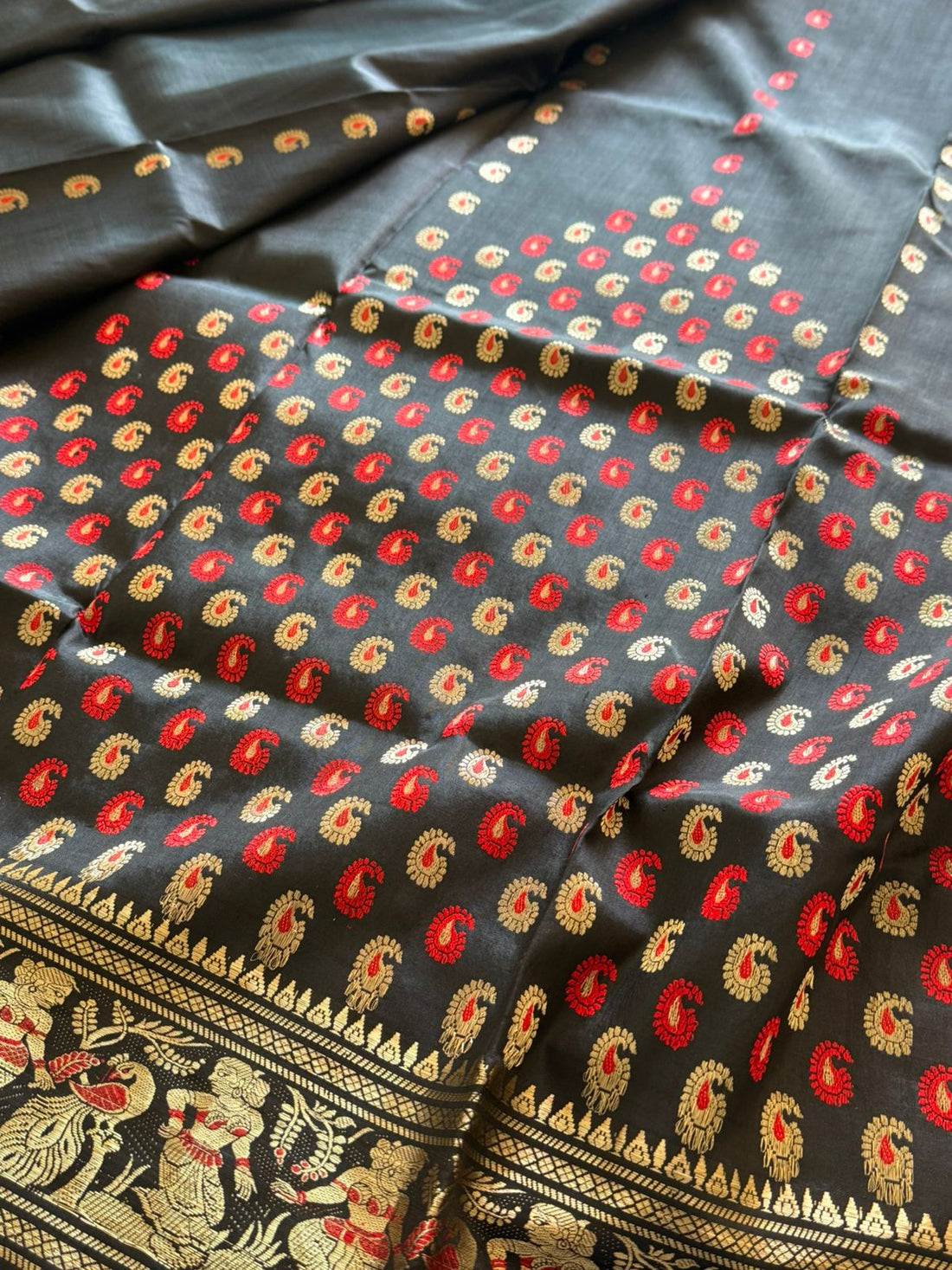 Heritage Fusion Pure Silk Swarnochuri–Baluchuri Saree