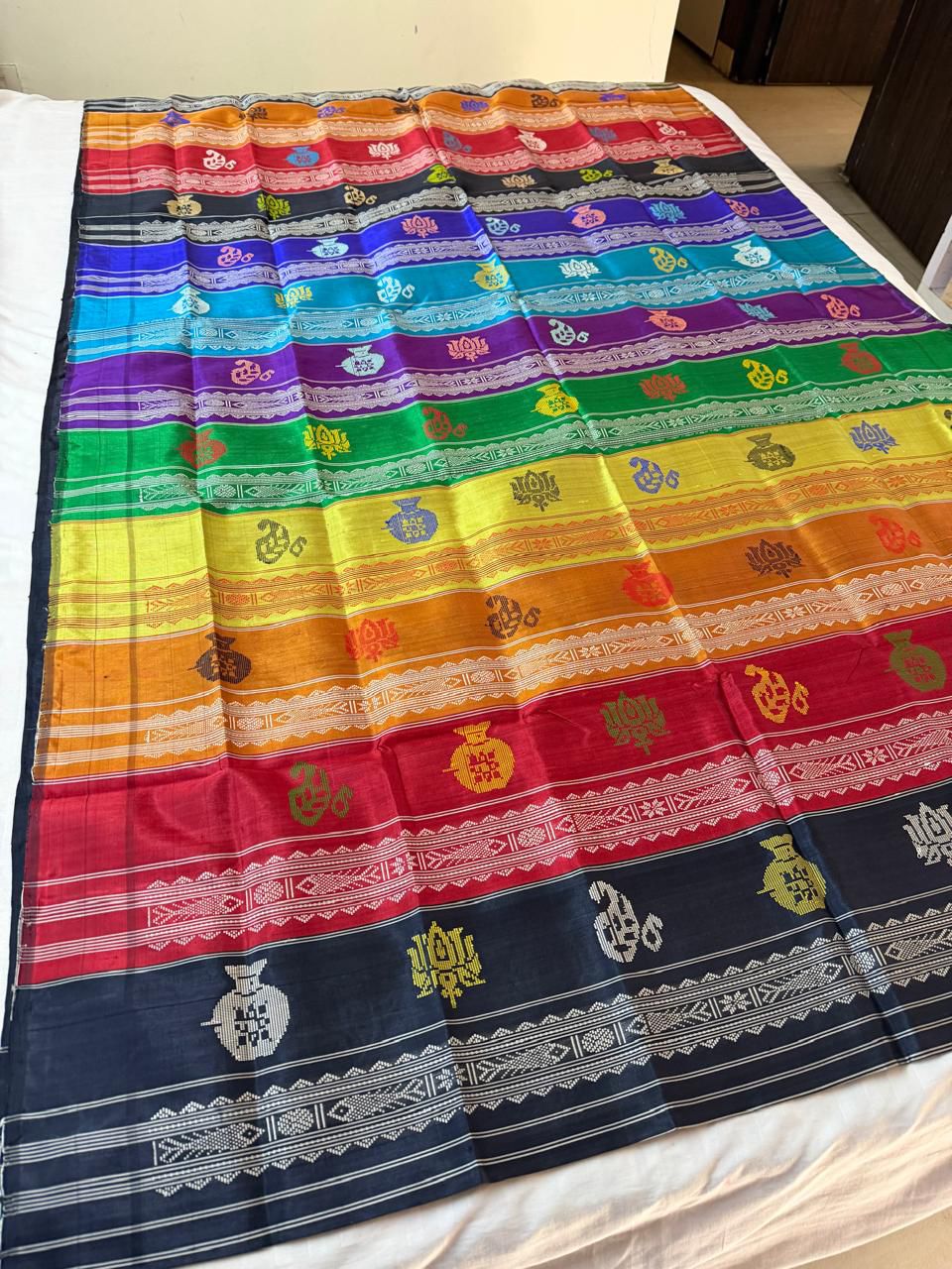 Ganga Jamuna Double Pallu Berhampuri Silk Masterpiece