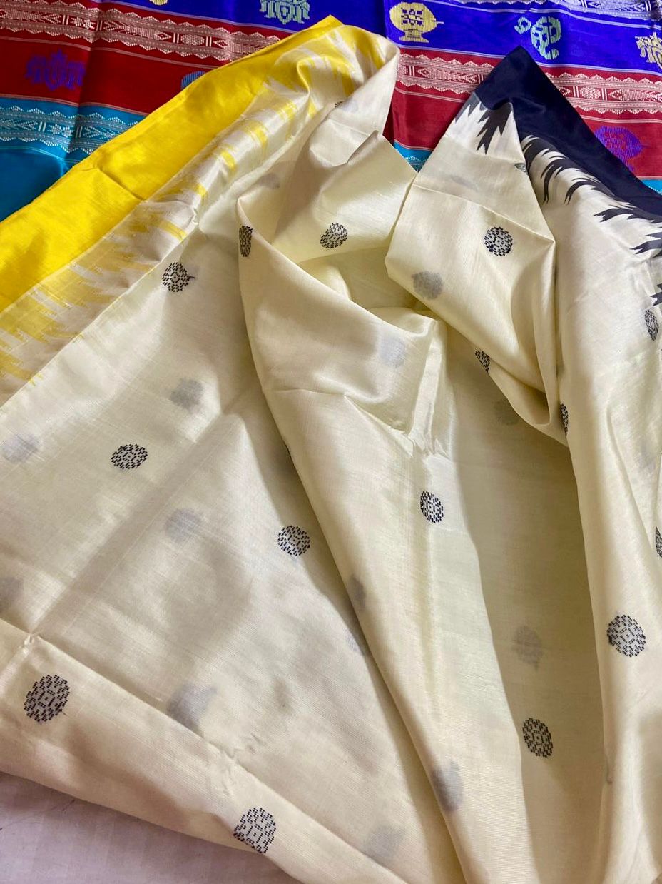 Ganga Jamuna Double Pallu Berhampuri Silk Masterpiece