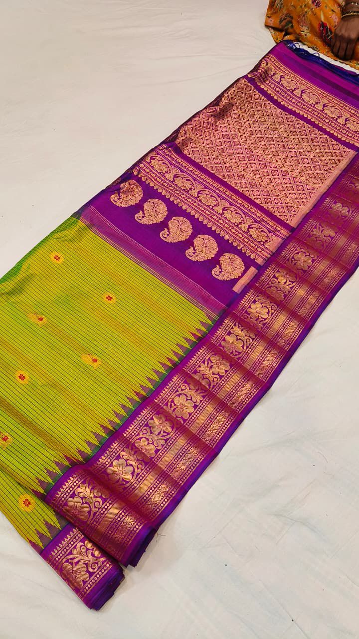 Kuttu Check Gadwal Meenakari Elegance