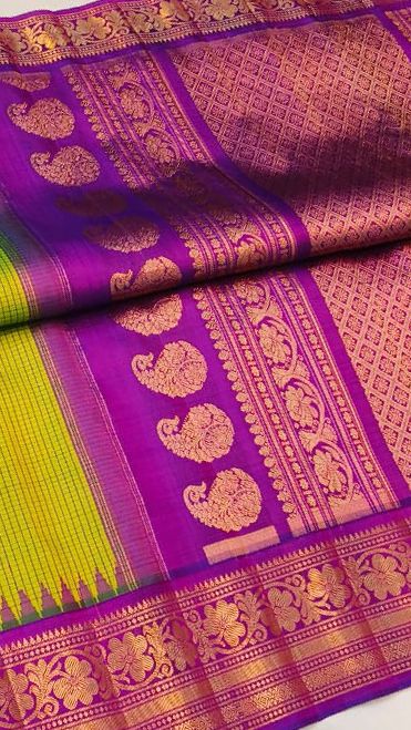 Kuttu Check Gadwal Meenakari Elegance