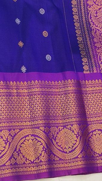 Viraasat Shobha Gadwal Silk Saree