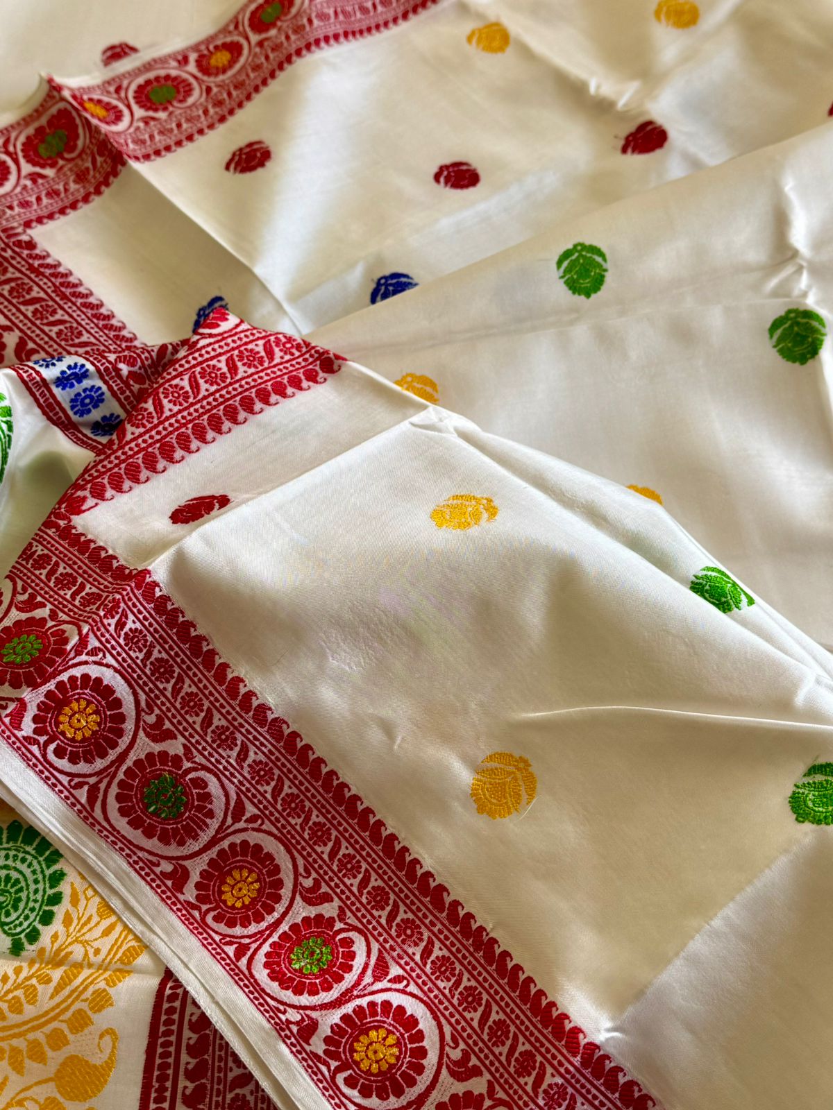 Vintage Galani Paisley Baluchuri Silk Saree - Available on Pre order 45 days