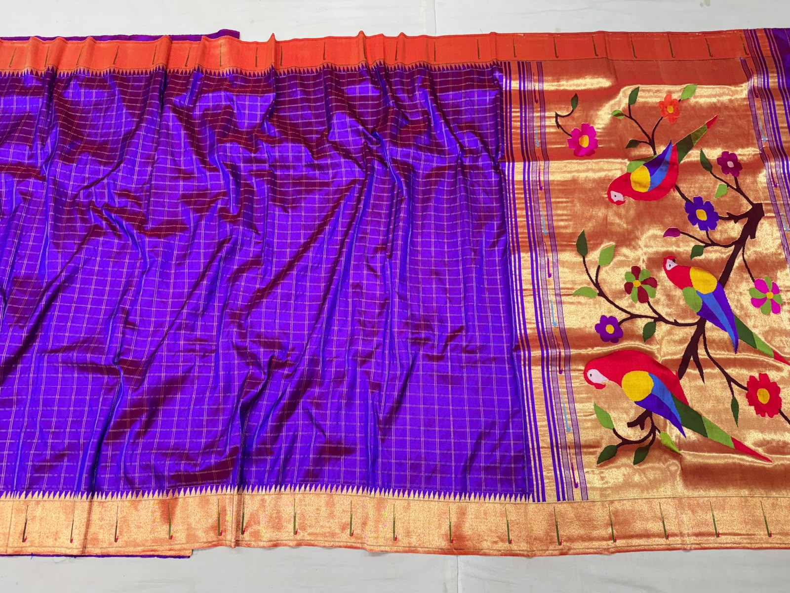 Pure silk Handwoven checkered muniya border Paithani with parrot pallu