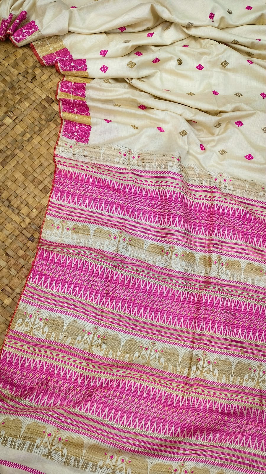 Exclusive Eri × Eri Ahimsa Silk Handwoven Saree