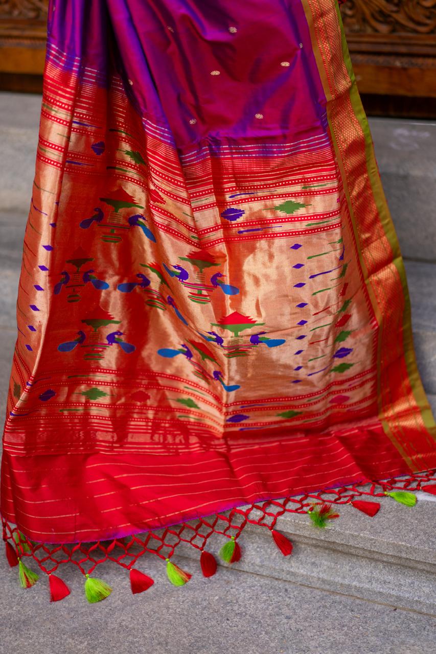 Dual Tone Pure Silk Handwoven Paithani Saree with 7-Peacock Pallu
