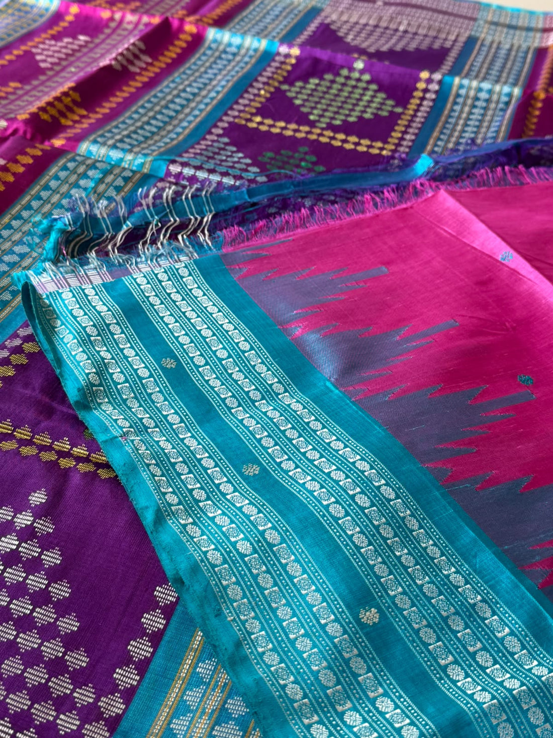 Berhampuri Pure Silk Double Pallu Saree