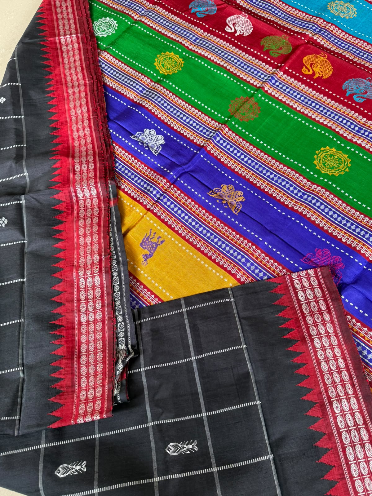 Berhampuri Silk Double Pallu Saree