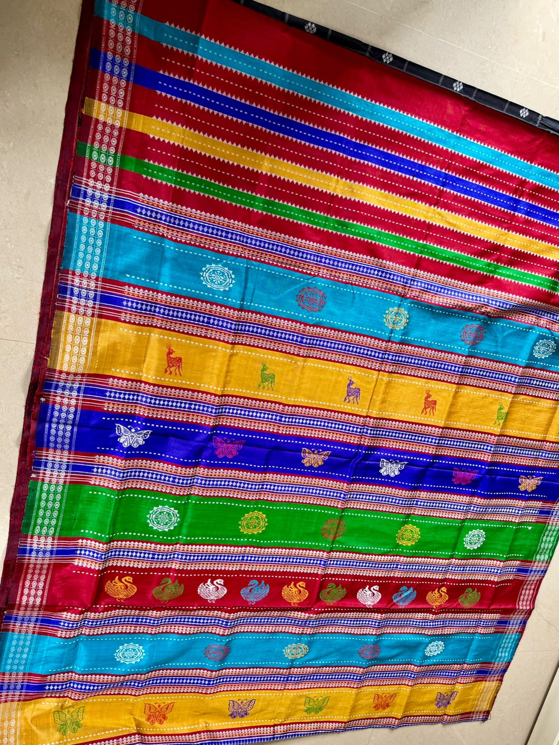 Berhampuri Silk Double Pallu Saree