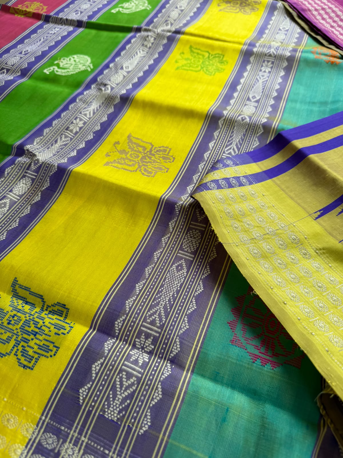 Berhampuri Pure Silk Double Pallu Saree