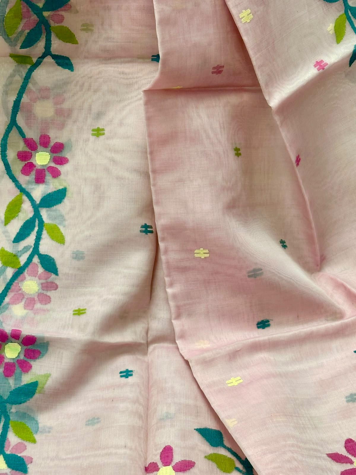 Pure Muslin Needle Jamdani Saree