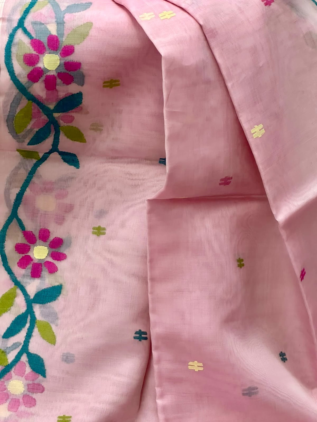 Pure Muslin Needle Jamdani Saree