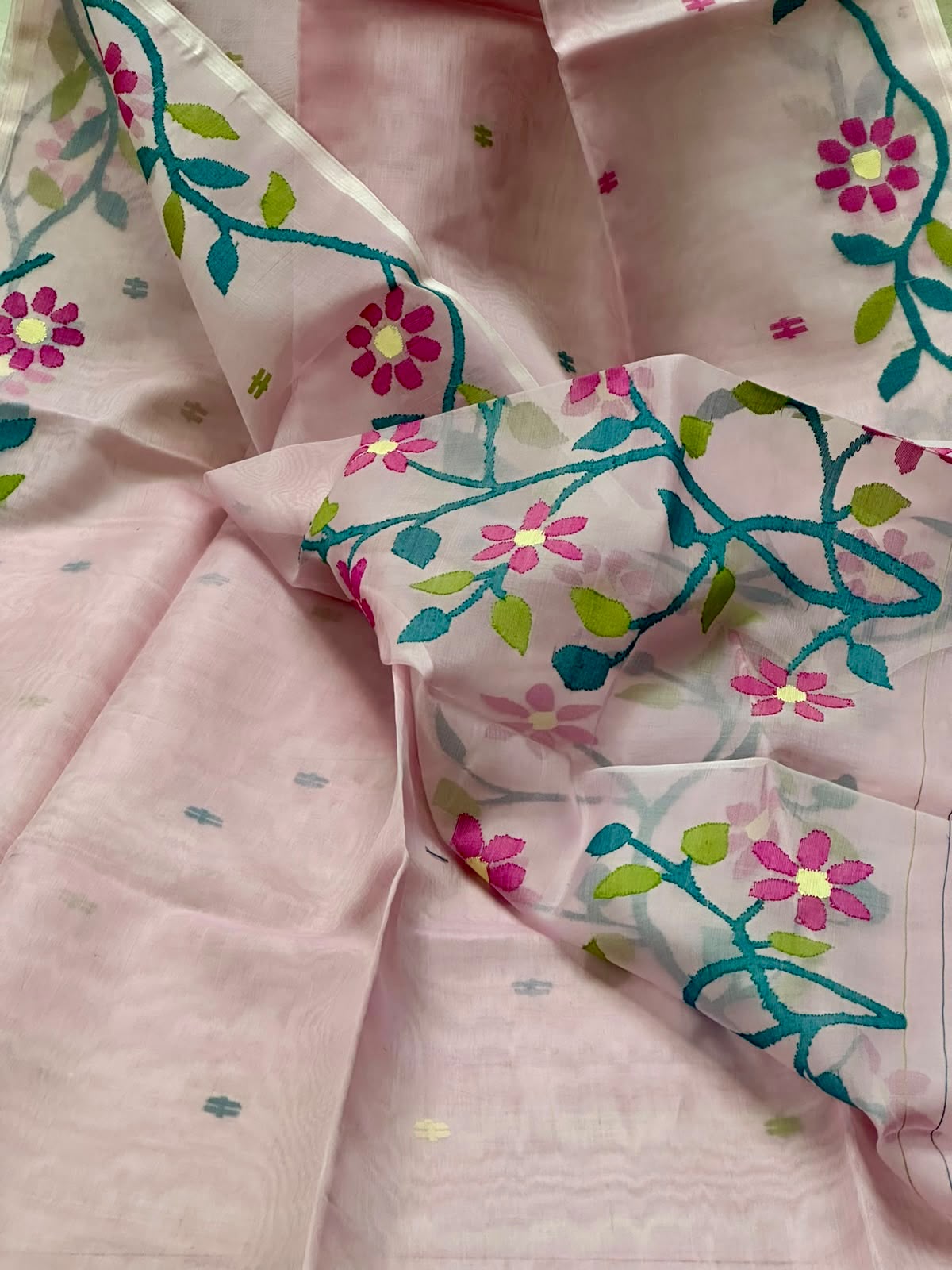 Pure Muslin Needle Jamdani Saree