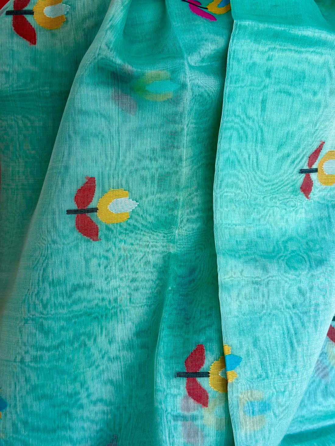 Pure Muslin Needle Jamdani Saree