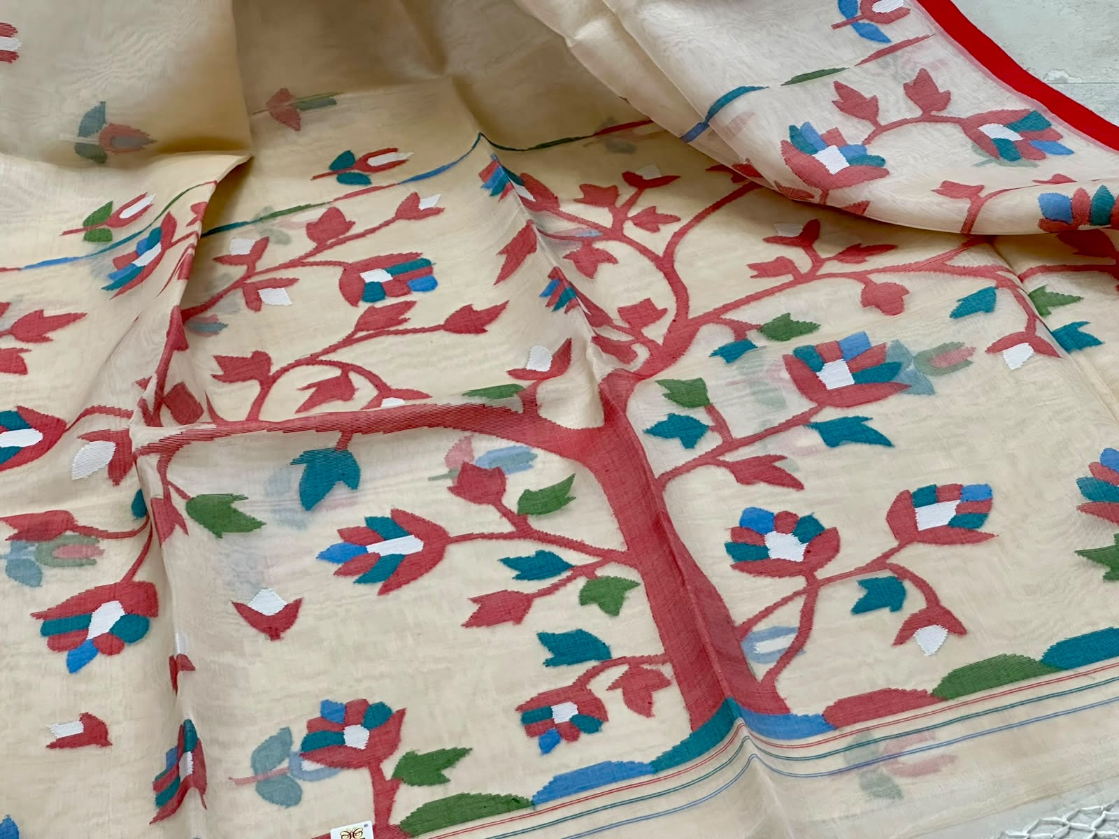 Pure Muslin Needle Jamdani Saree