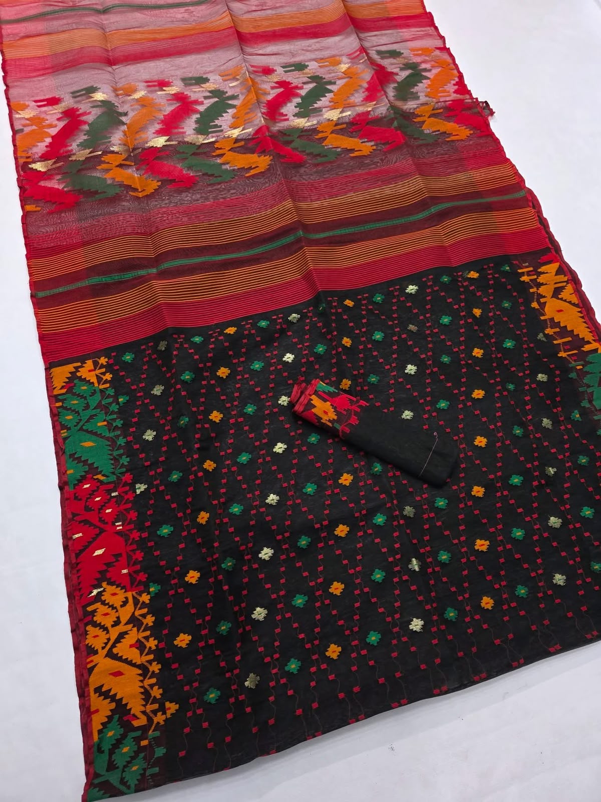 The Dhakai Heritage – Authentic Bangladeshi Half-Silk Jamdani Saree