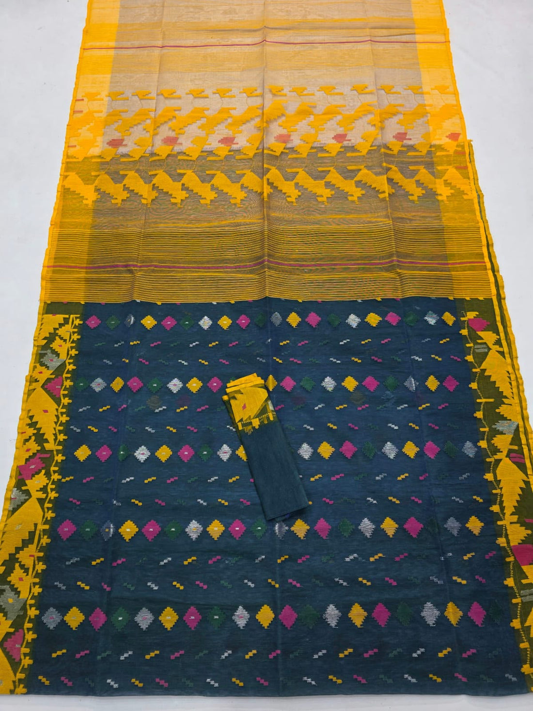 Authentic Handwoven Bangladeshi Dhakai Jamdani Half Silk Saree