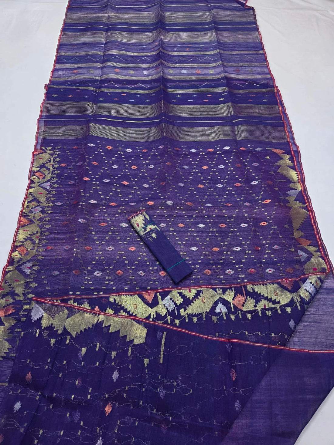 Handwoven Bangladeshi Dhakai Jamdani Half Silk Saree