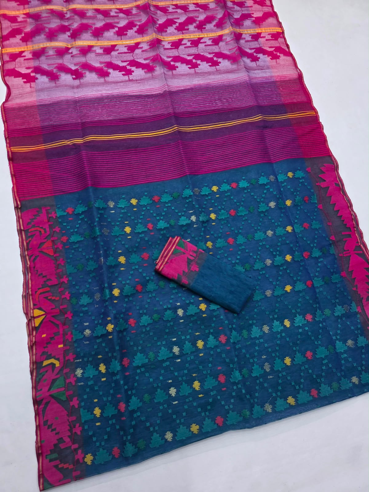 The Neelambari Bloom: Authentic Handwoven Bangladeshi Dhakai Jamdani