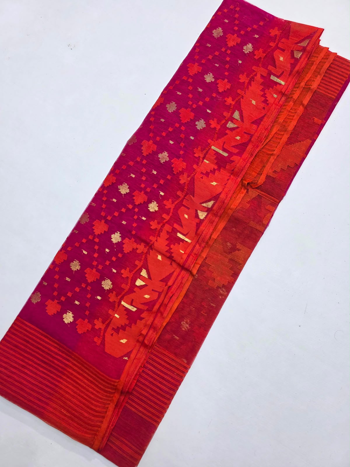 The Gulabi Noor: Authentic Handwoven Bangladeshi Dhakai Jamdani