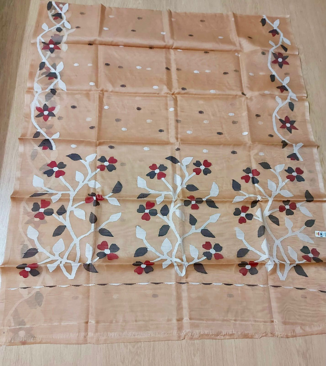 Pure Muslin Needle Jamdani Saree