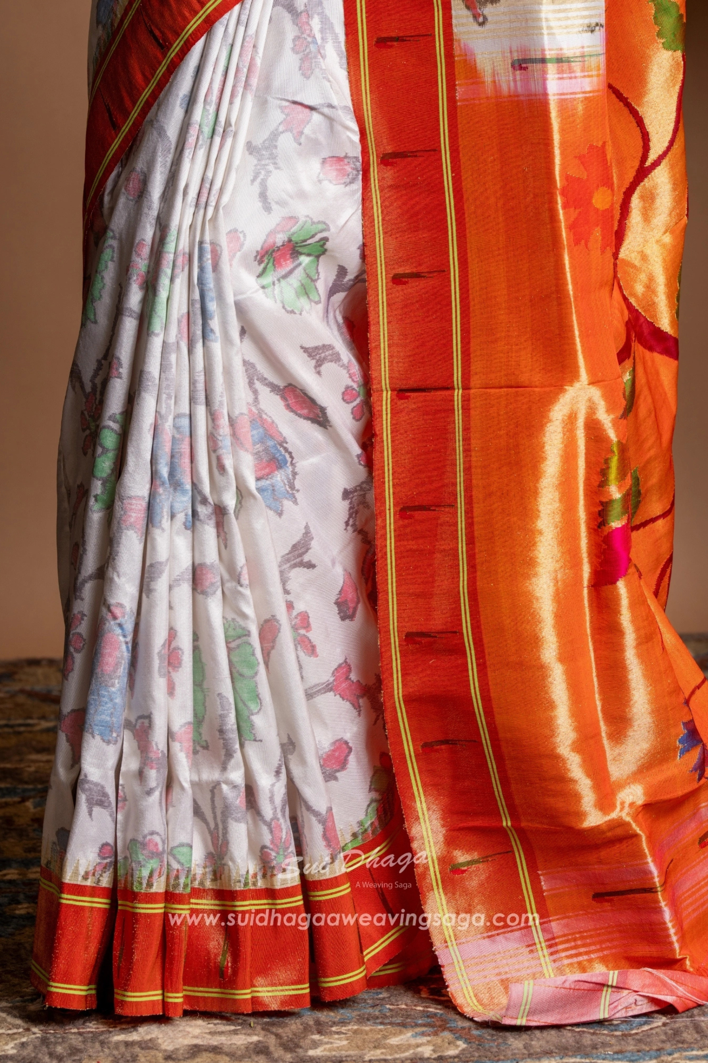 Pochampally Ikkat With Paithani Palla