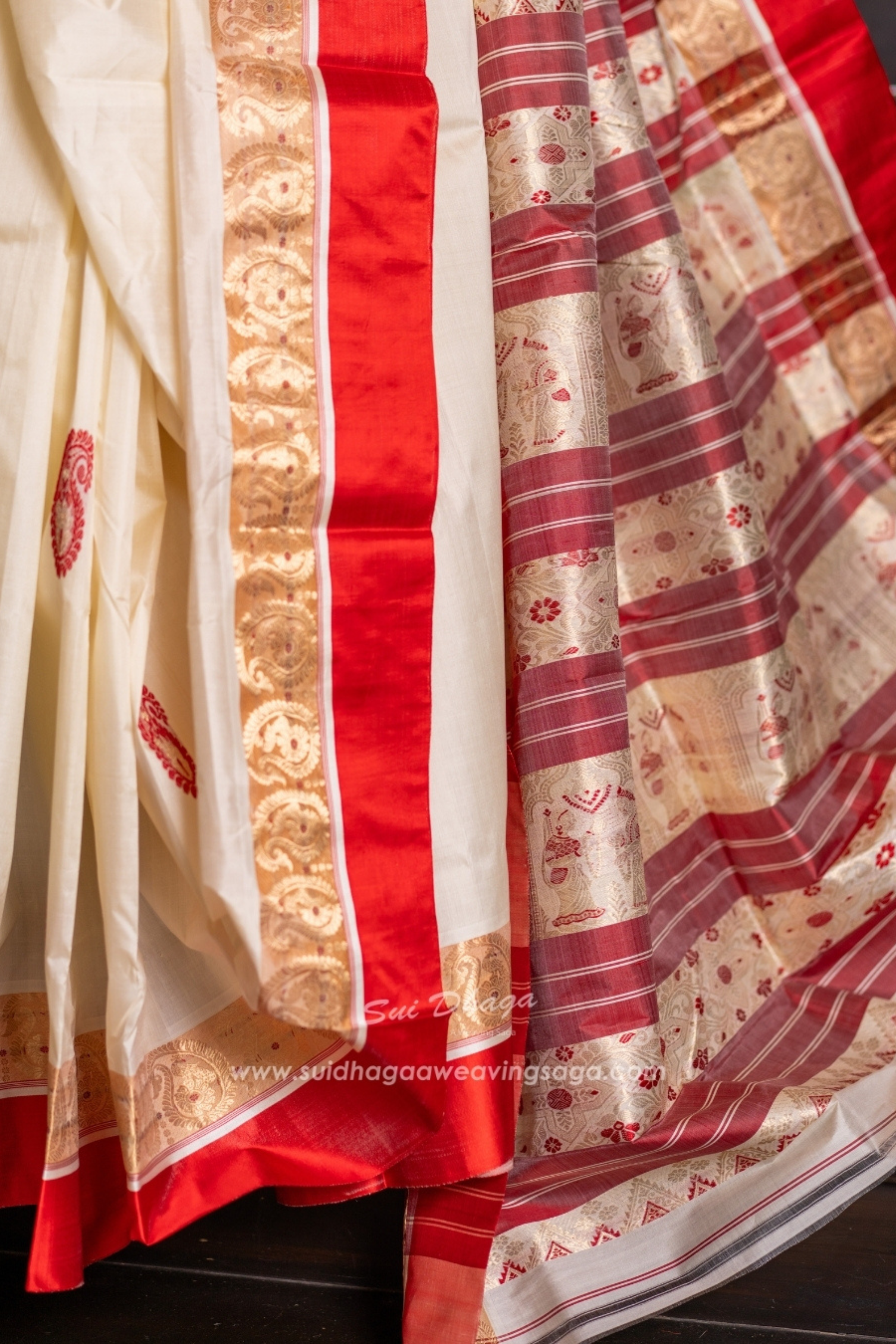 Garod Red Border Pure Silk Saree