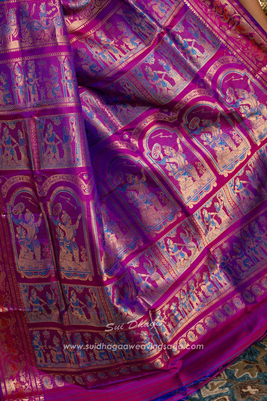 Dual Tone Swarnochuri Saree