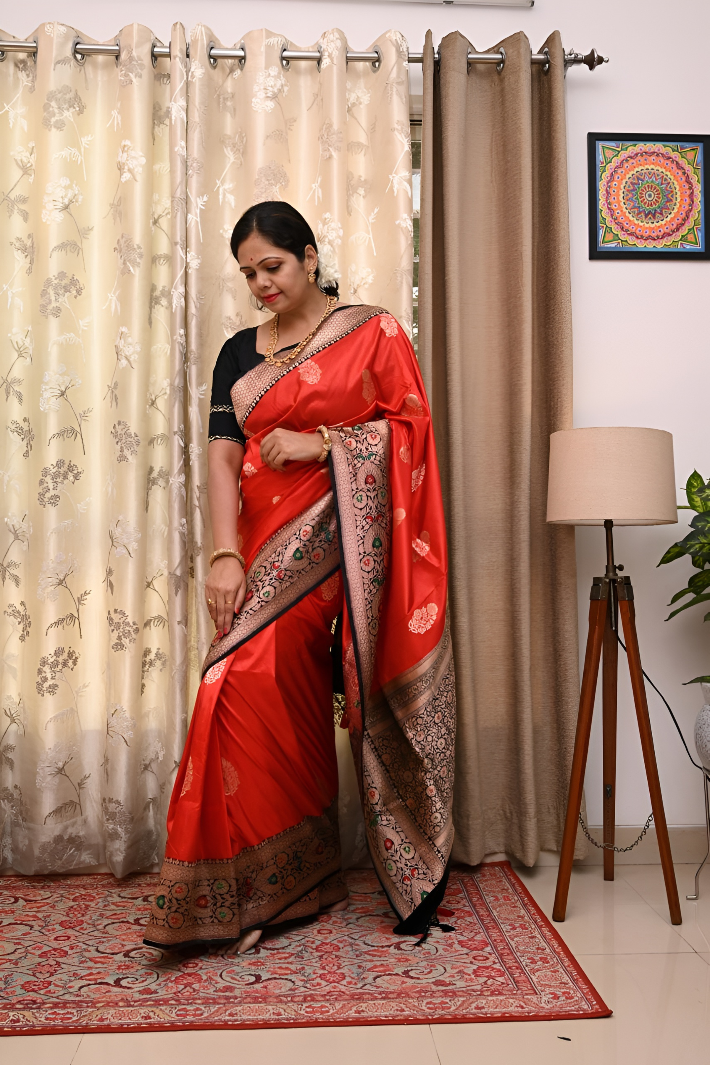 Antique Aura Banarasi Katan Pure Silk Saree