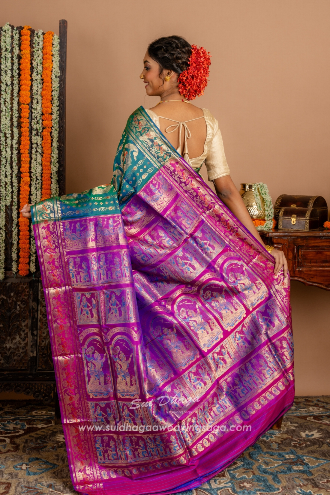 Dual Tone Swarnochuri Saree