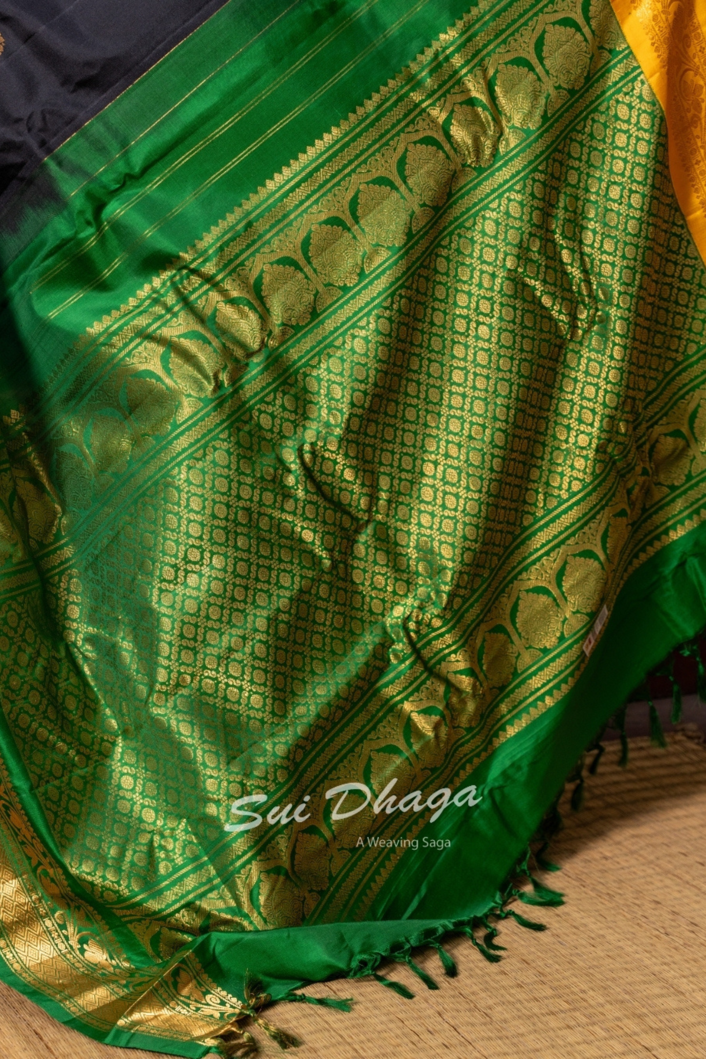 Gadwal Pure Silk Saree with Ganga Jamuna and Kuttu Borders