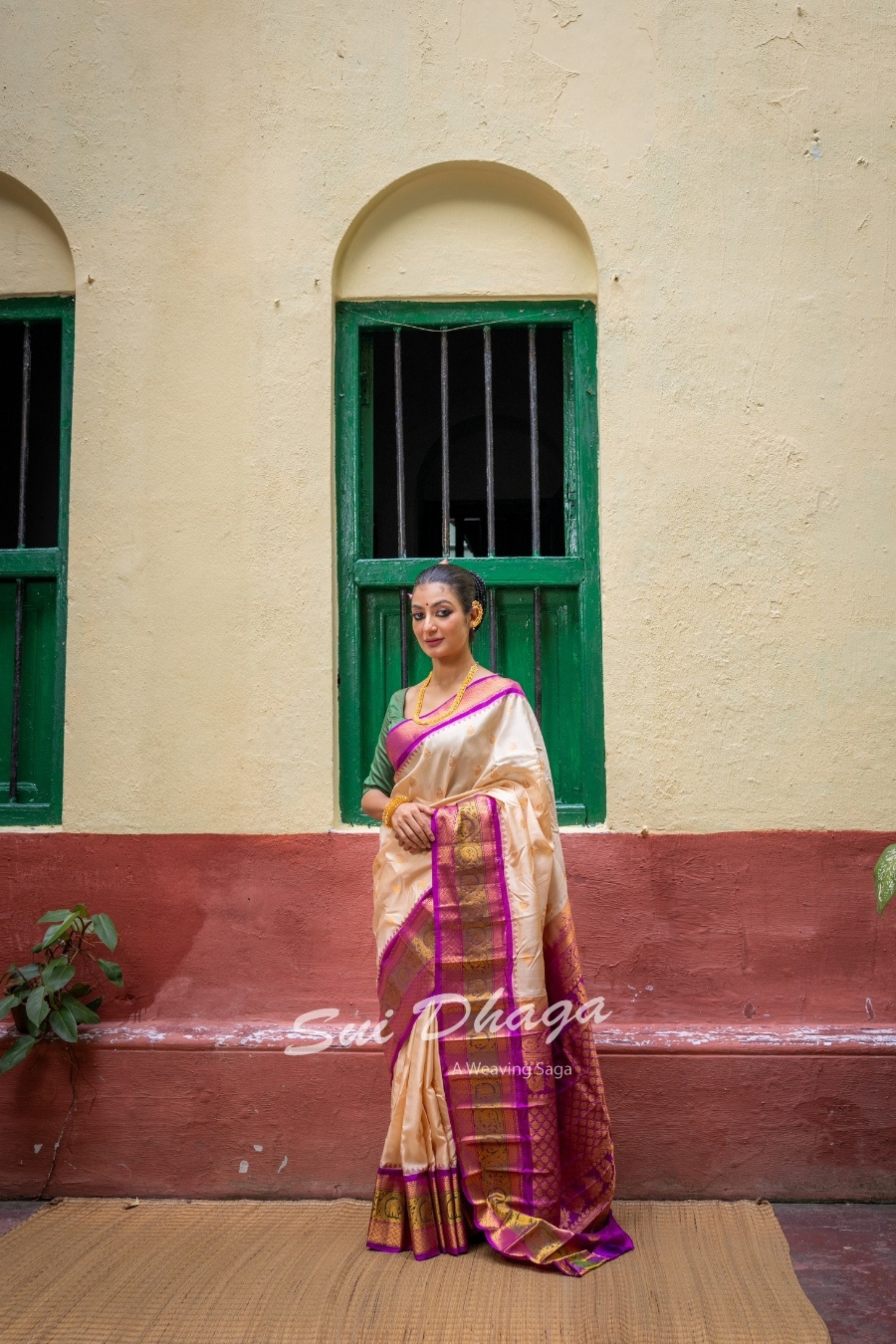 Gadwal Pure Silk Saree with Designer Peacock Border