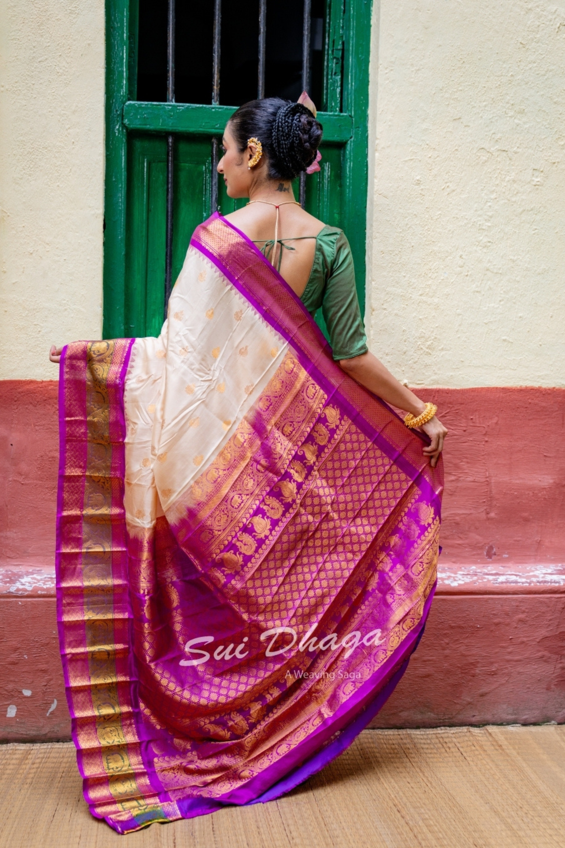 Gadwal Pure Silk Saree with Designer Peacock Border