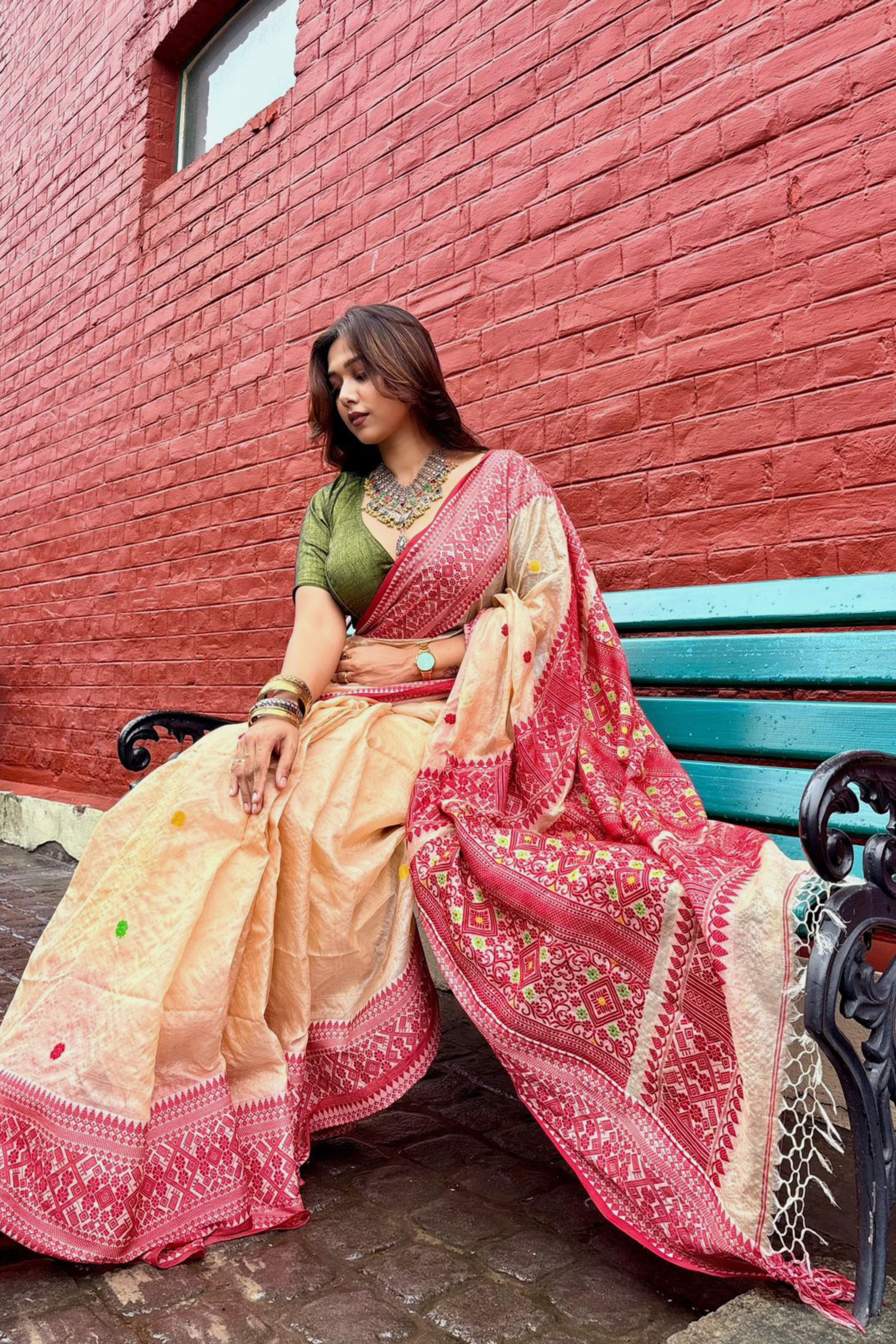 Ethereal Weave Jamdani Tussar Saree