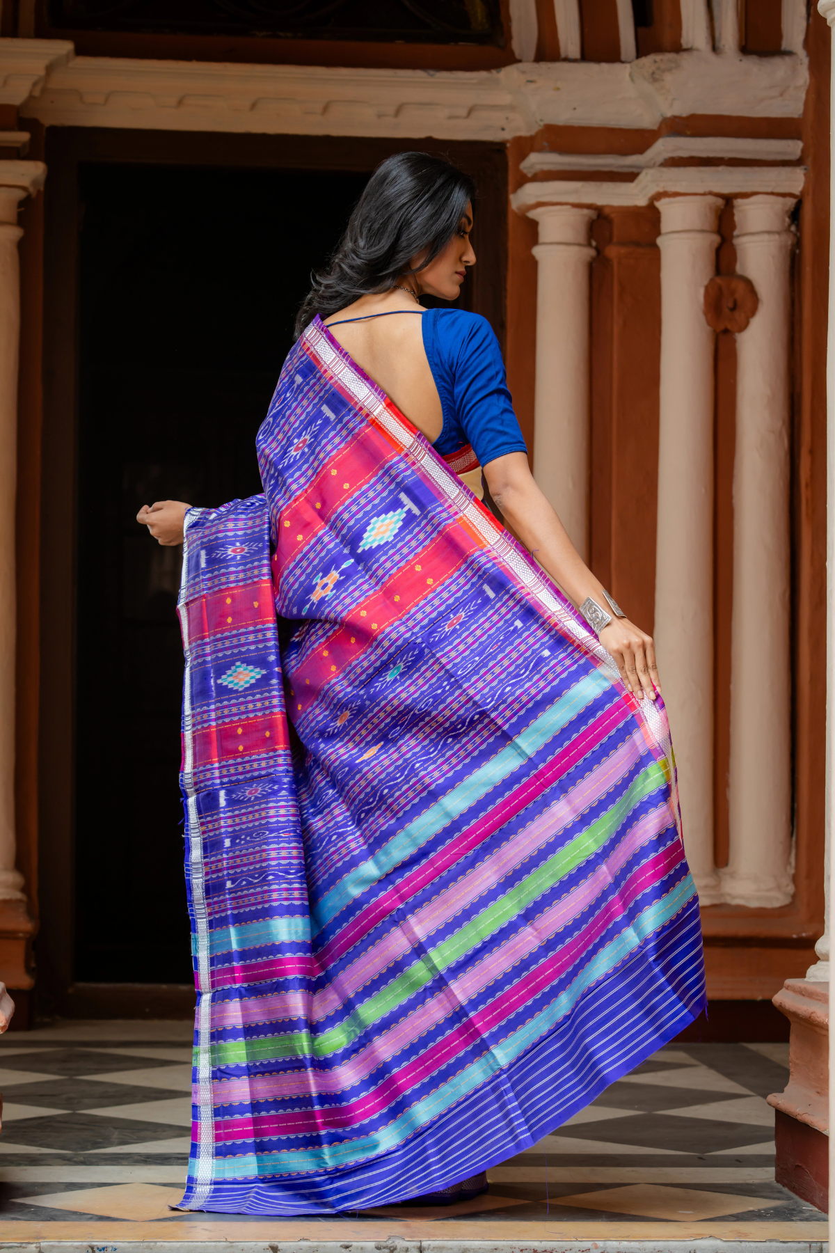 Creamish Double pallu Berhampuri in ganga jamuna border