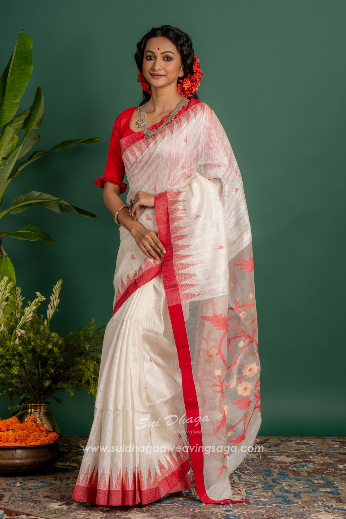 Red Border Matka Jamdani Saree