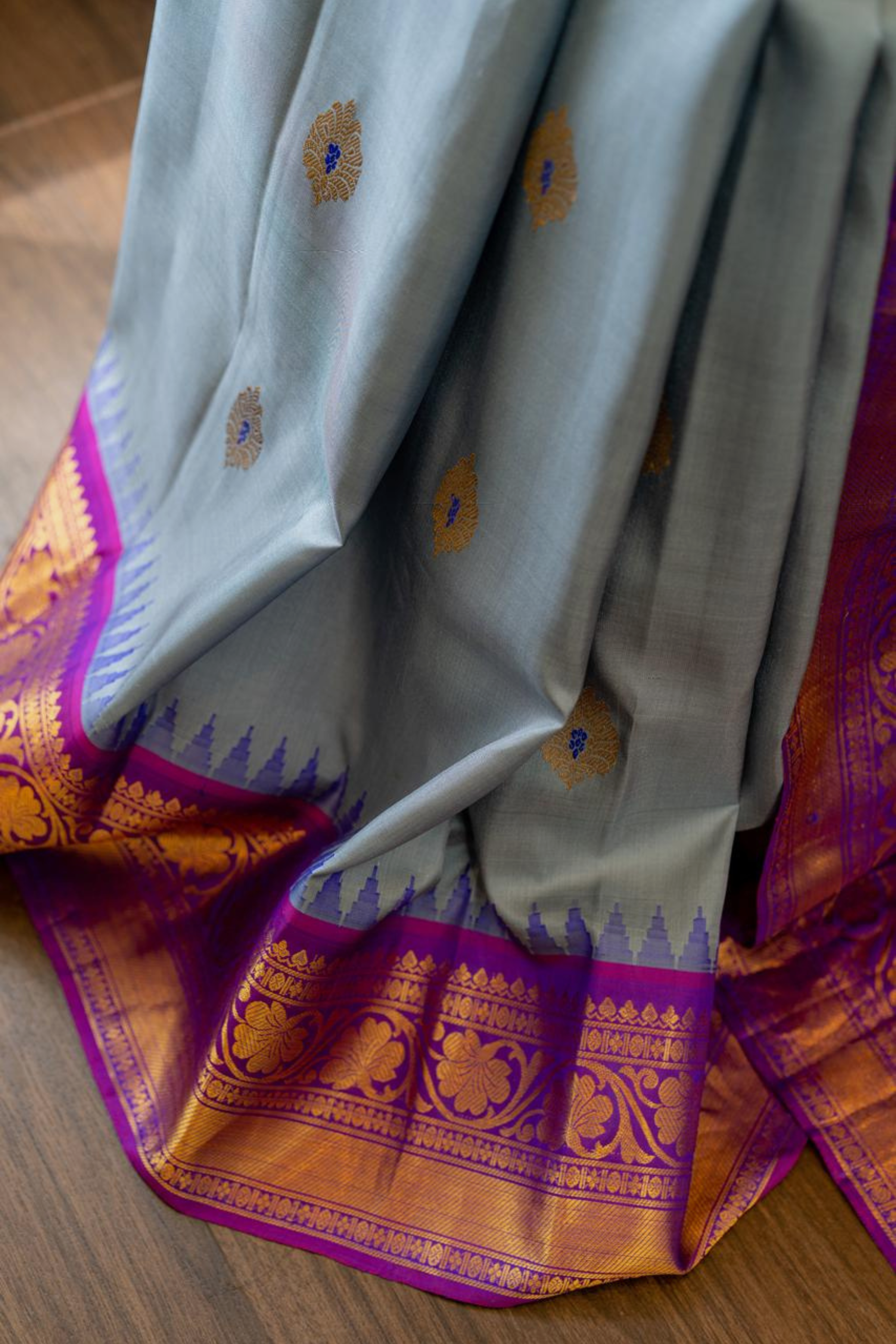 Regal Radiance Gadwal Pure Silk Saree